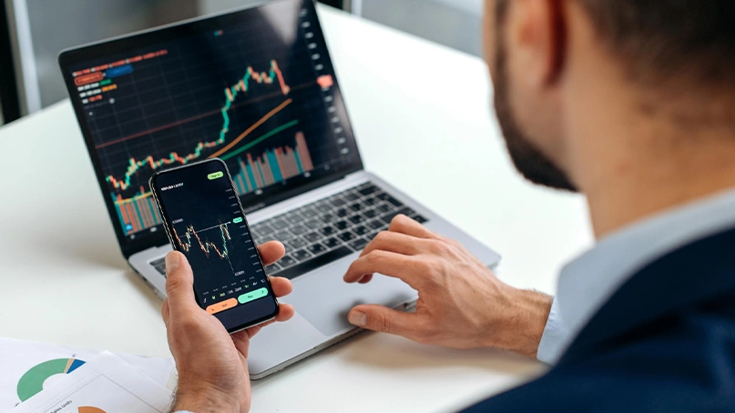 Instant +8X Intal Piattaforma di Trading